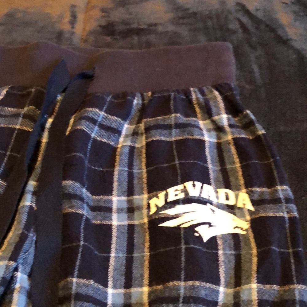 Nevada Wolf Pack Pjs